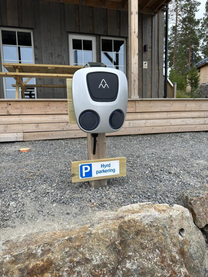 Modern Stuga Med Ski Lodge Kaensla Jarvso Bagian luar foto